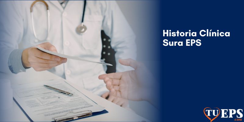 Persona solicitando historia clínica en Sura